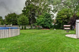 406 HELENA ST, Point Edward, Ontario, Canada