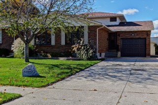 305 EDGEWOOD ST, Sarnia, Ontario, Canada