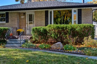 71 MINTO ST, Sarnia, Ontario, Canada