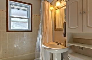 71 MINTO ST, Sarnia, Ontario, Canada