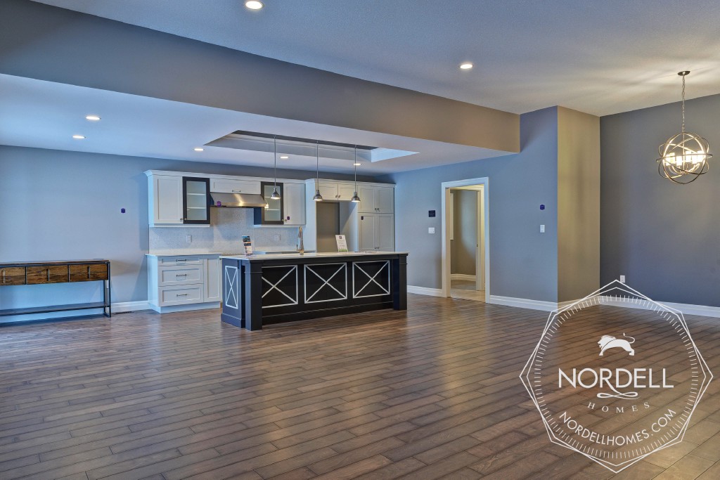 145 LIZUCHA DR, Sarnia, Ontario, Canada