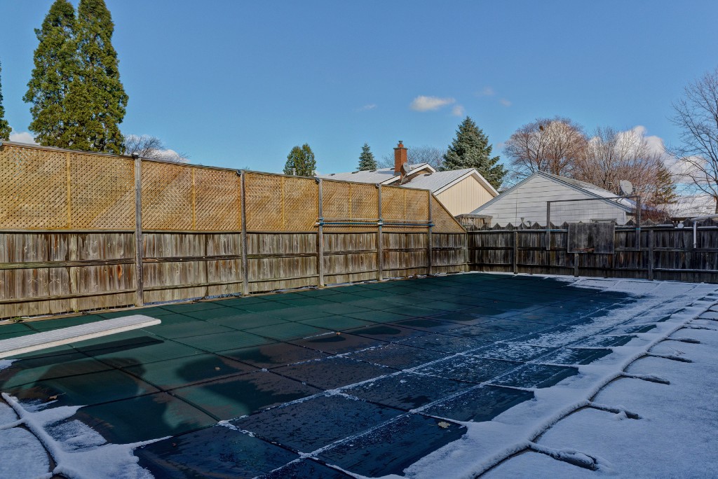 608 ALEXANDRA AVE, Point Edward, Ontario, Canada