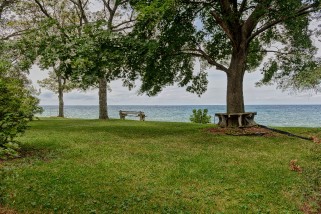 2060 LAKESHORE RD, Sarnia, Ontario, Canada