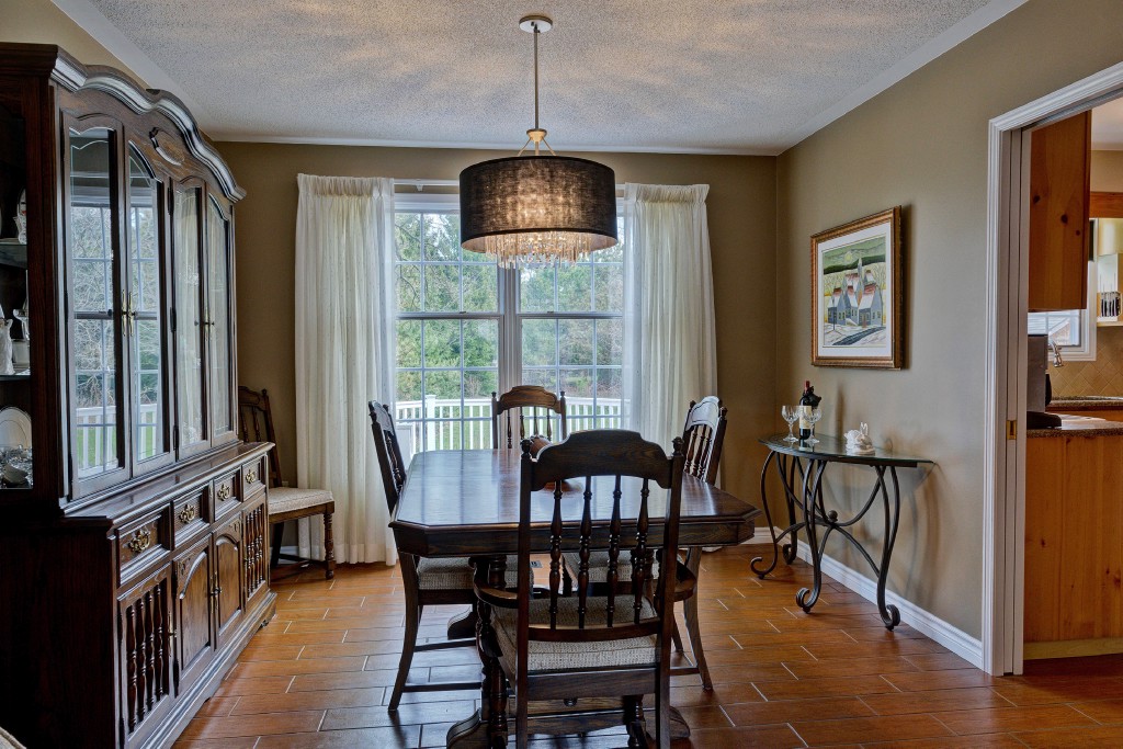 6376 BLACKWELL SDRD, Sarnia, Ontario, Canada