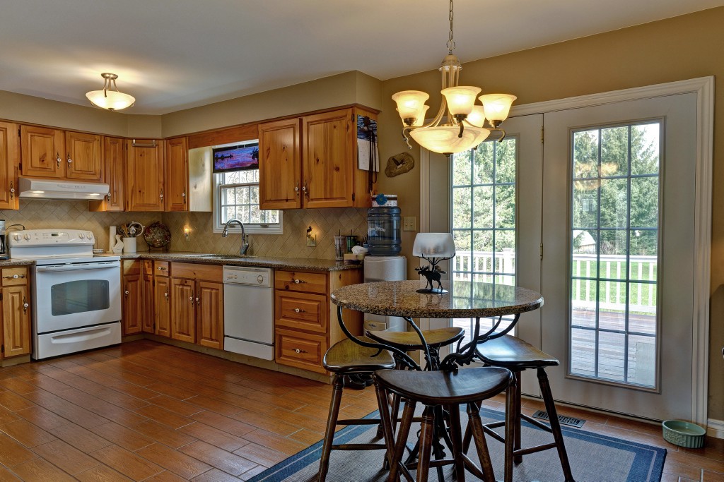 6376 BLACKWELL SDRD, Sarnia, Ontario, Canada
