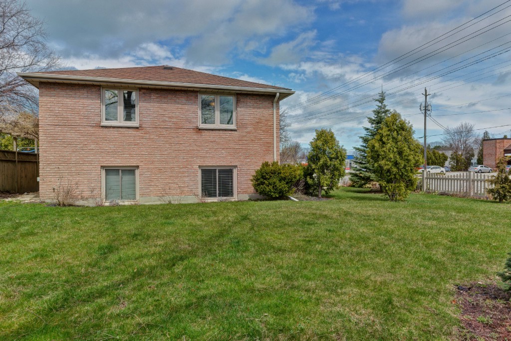 1118 MICHIGAN AVE, Sarnia, Ontario, Canada