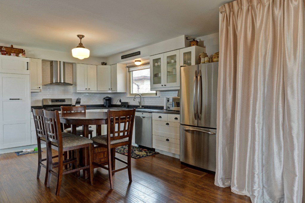 1118 MICHIGAN AVE, Sarnia, Ontario, Canada