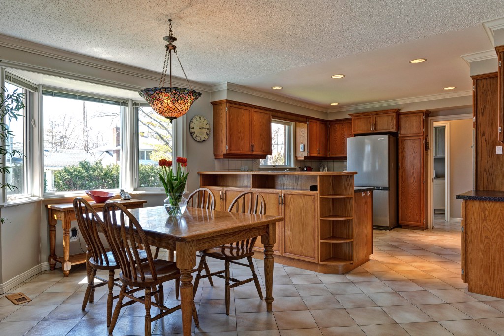 23 HAVERGAL RD, Sarnia, Ontario, Canada