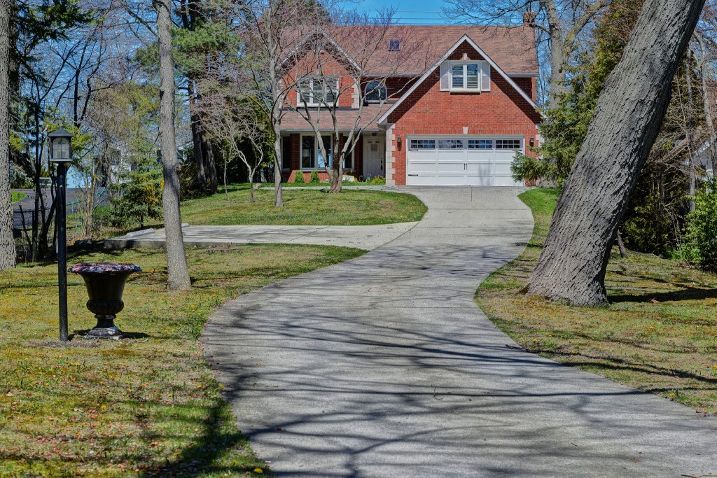 1838 LAKESHORE RD, Sarnia, Ontario, Canada