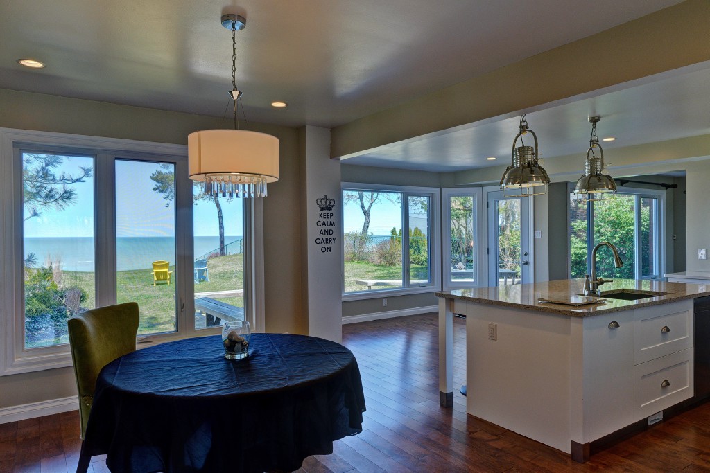 1838 LAKESHORE RD, Sarnia, Ontario, Canada