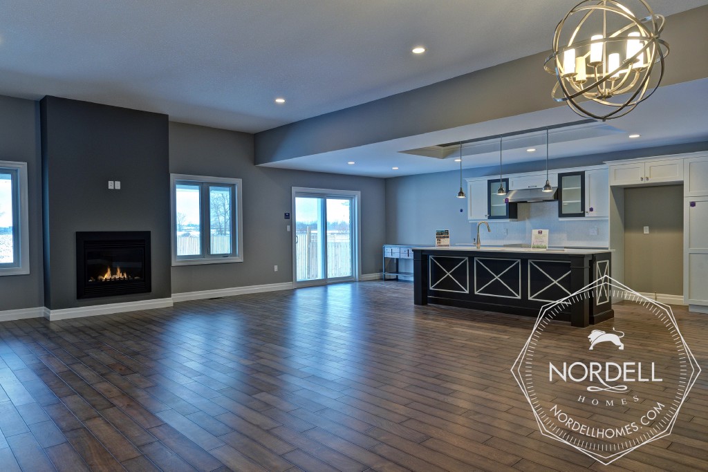145 LIZUCHA DR, Sarnia, Ontario, Canada