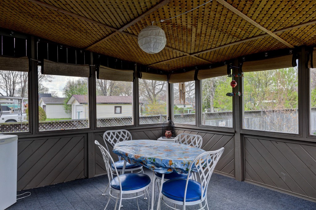260 MOORE ST, St. Clair, Ontario, Canada