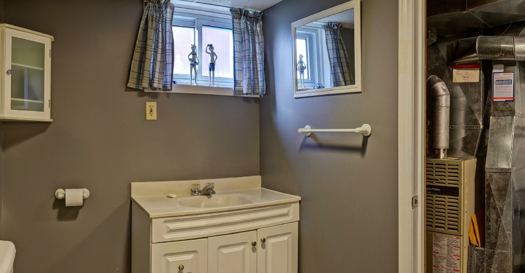 260 MOORE ST, St. Clair, Ontario, Canada