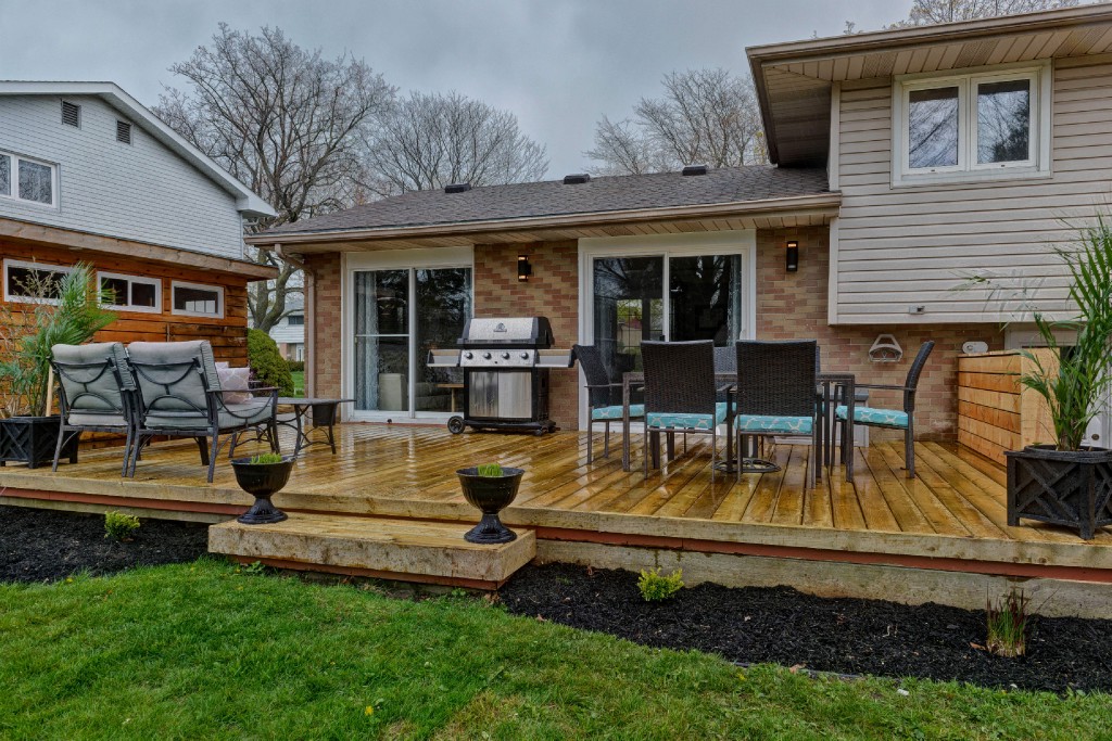 1553 LORI AVE, Sarnia, Ontario, Canada