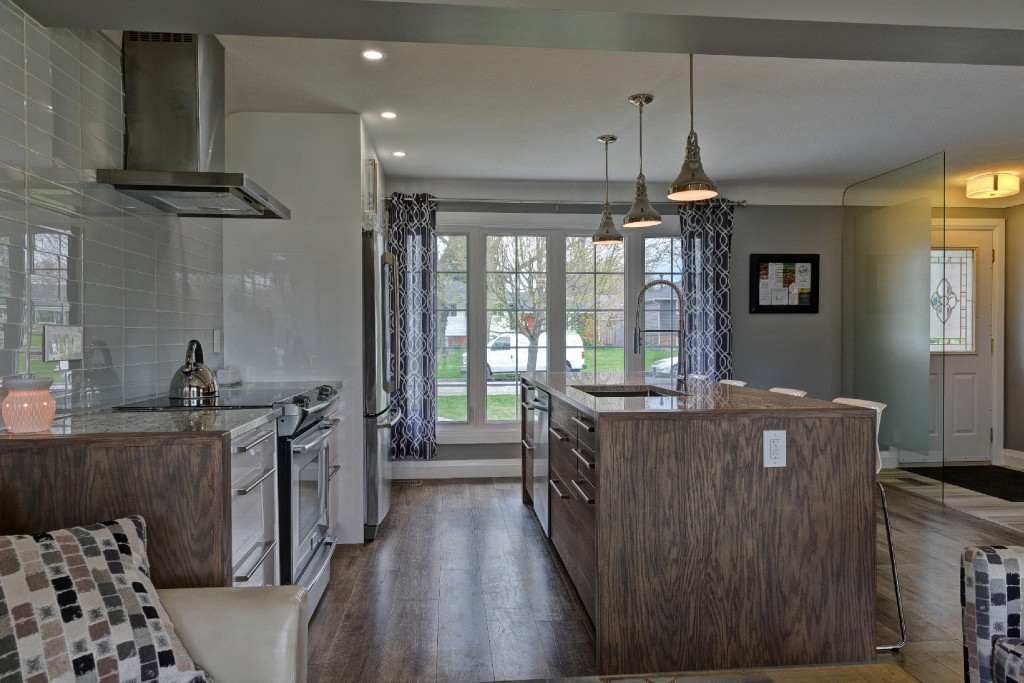 1553 LORI AVE, Sarnia, Ontario, Canada