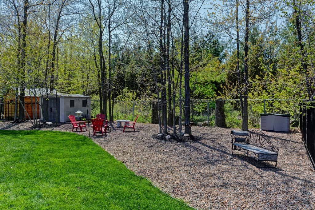 6769 OLD MILL RD, Plympton-Wyoming, Ontario, Canada