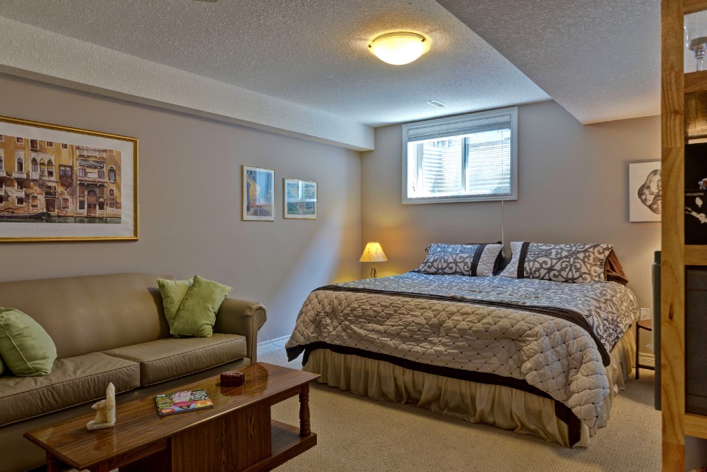 6769 OLD MILL RD, Plympton-Wyoming, Ontario, Canada