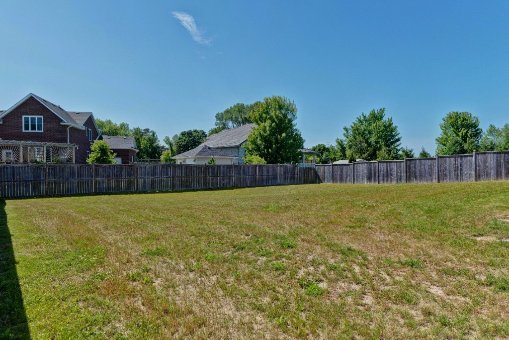 6903 ELIZABETH WAY, Plympton-Wyoming, Ontario, Canada
