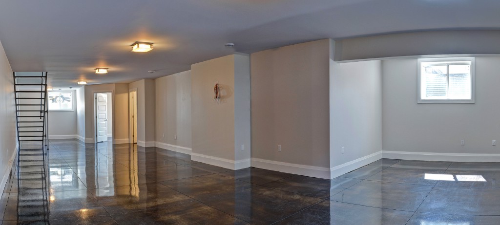 6903 ELIZABETH WAY, Plympton-Wyoming, Ontario, Canada