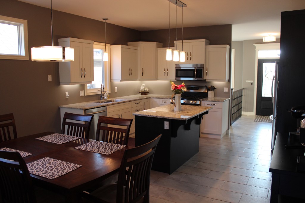 106 SANDPIPER DR, Sarnia, Ontario, Canada