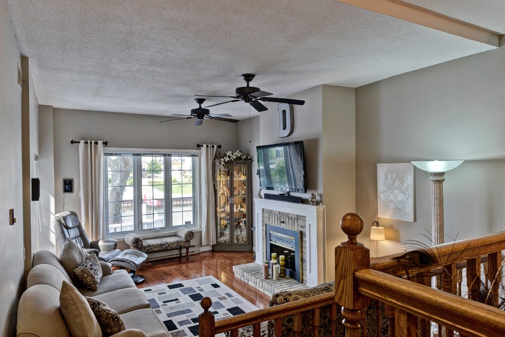 1500 VENETIAN BLVD W-40, Point Edward, Ontario, Canada