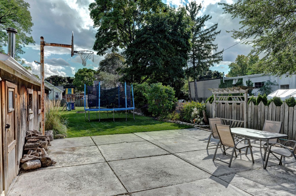 467 DAVIS ST, Sarnia, Ontario, Canada