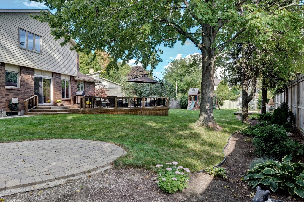 1985 WINSLOW CRES, Sarnia, Ontario, Canada