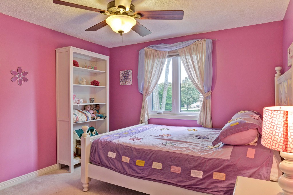 1985 WINSLOW CRES, Sarnia, Ontario, Canada