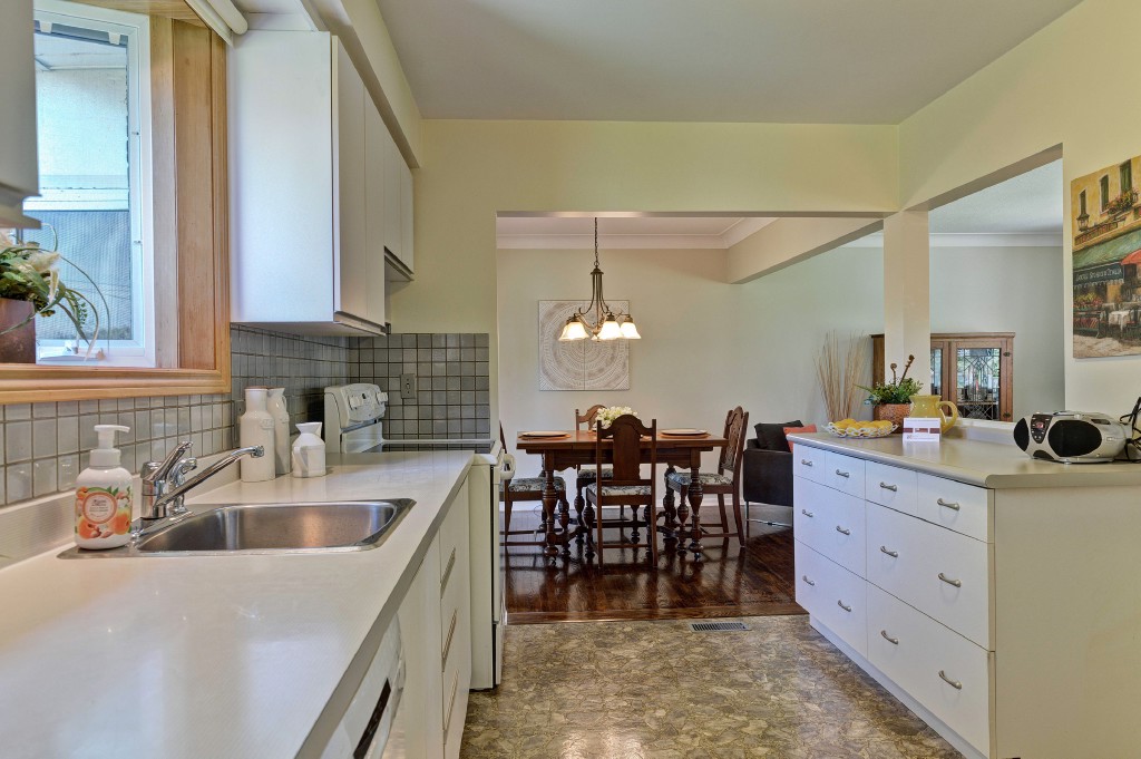 1148 WILSON DR, Sarnia, Ontario, Canada