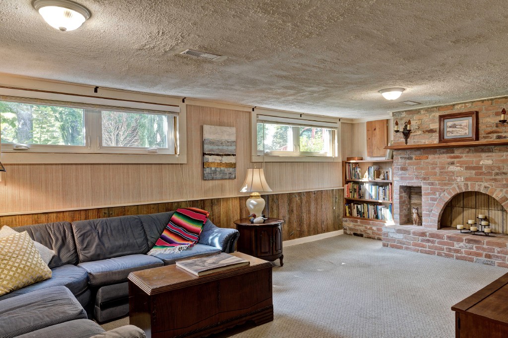 1148 WILSON DR, Sarnia, Ontario, Canada