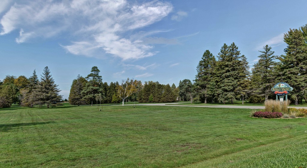 1925 MOORES LANE, Sarnia, Ontario, Canada
