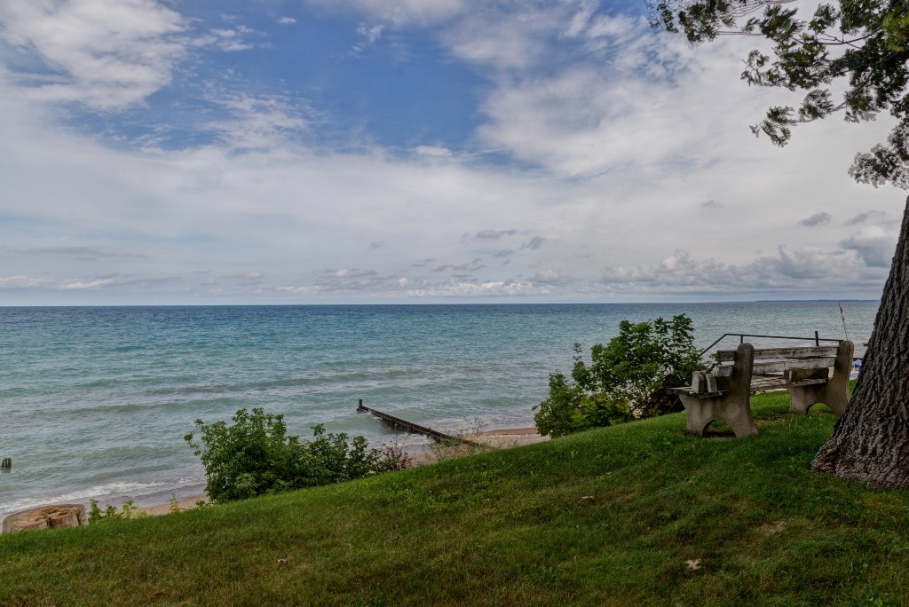 2060 LAKESHORE RD, Sarnia, Ontario, Canada