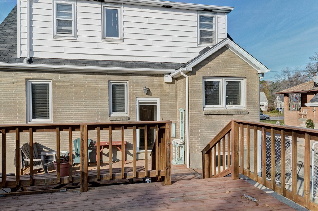607 CATHCART BLVD, Sarnia, Ontario, Canada