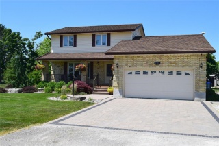 2737 OIL HERITAGE Road, Oil Springs Ontario, Canada