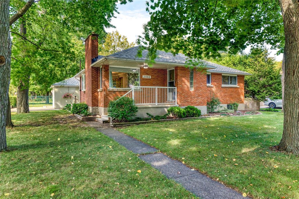 2062 CLARENCE Street, Sarnia, Ontario, Canada