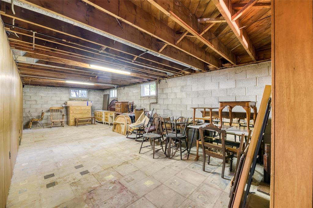 2062 CLARENCE Street, Sarnia, Ontario, Canada