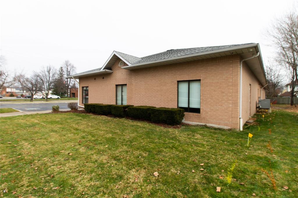 189 WELLINGTON Street Unit# 1, Sarnia, Ontario, Canada