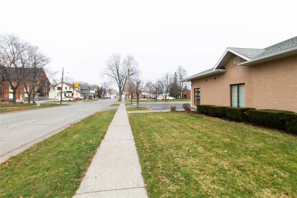 189 WELLINGTON Street Unit# 1, Sarnia, Ontario, Canada