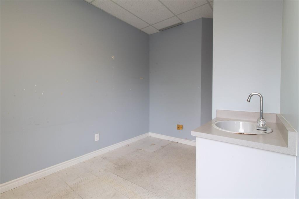 189 WELLINGTON Street Unit# 1, Sarnia, Ontario, Canada