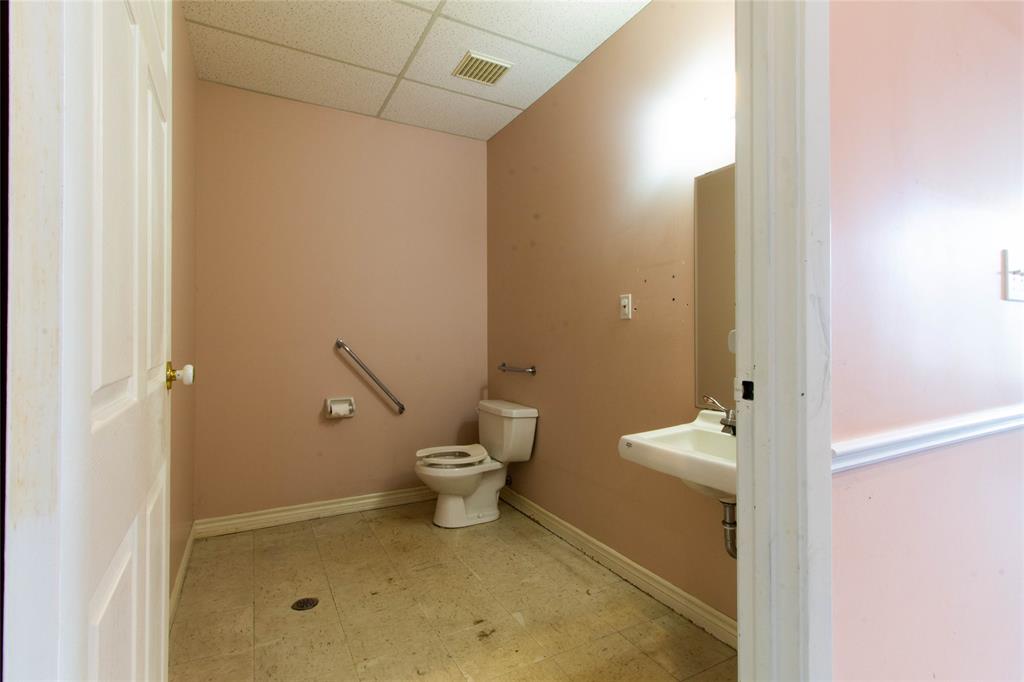 189 WELLINGTON Street Unit# 1, Sarnia, Ontario, Canada