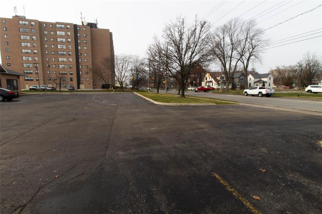 189 WELLINGTON Street Unit# 1, Sarnia, Ontario, Canada
