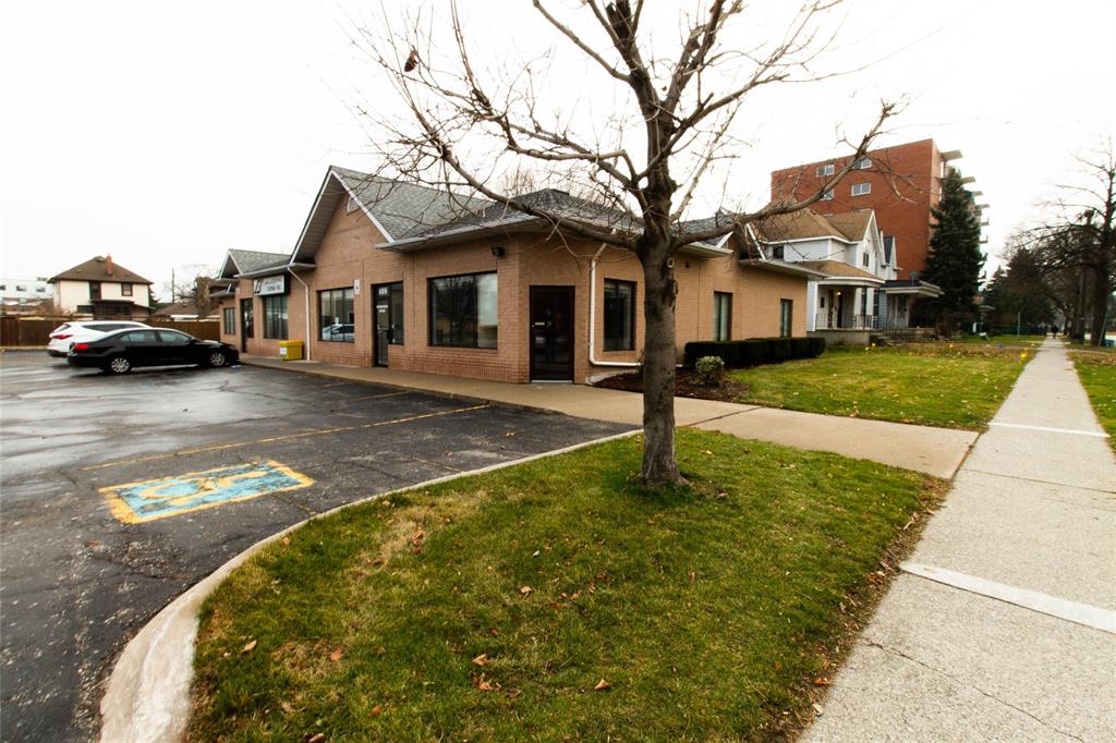 189 WELLINGTON Street Unit# 1, Sarnia, Ontario, Canada