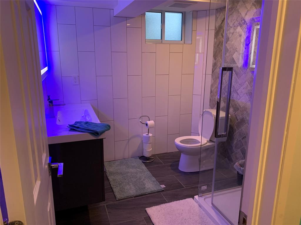 1298 MURPHY Road, Sarnia, Ontario, Canada