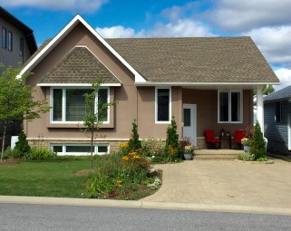202 Kingsway Ave, North Bay Ontario, Canada
