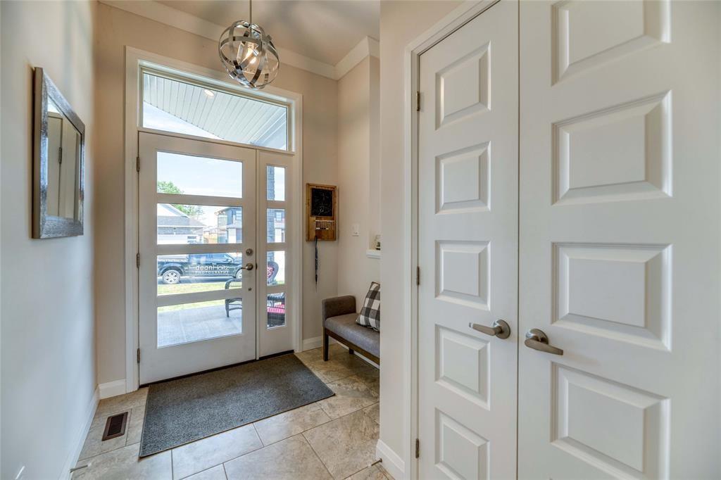183 ESSEX Street, Sarnia, Ontario, Canada
