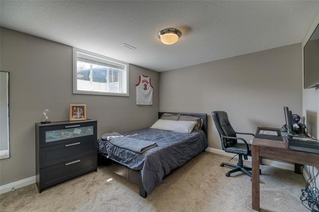 183 ESSEX Street, Sarnia, Ontario, Canada