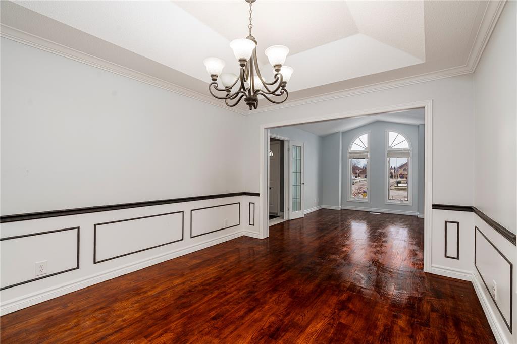 433 ST MICHAELS Court, Sarnia, Ontario, Canada