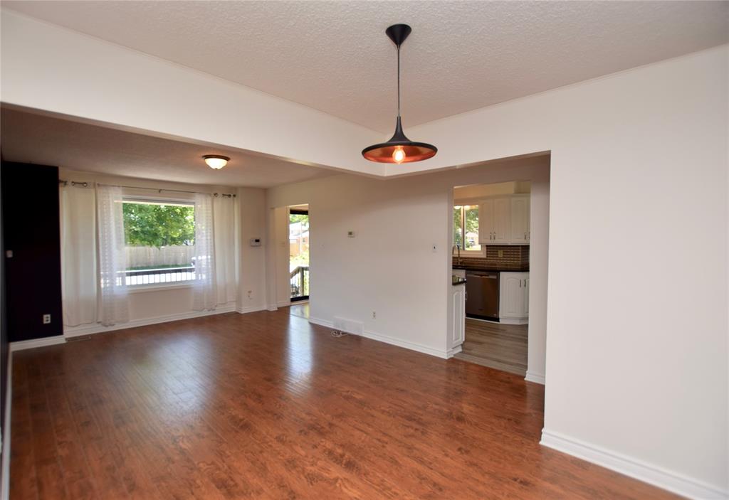777 CARDIFF Drive, Sarnia, Ontario, Canada