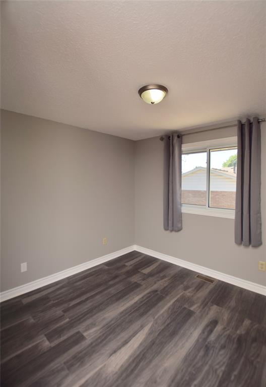 777 CARDIFF Drive, Sarnia, Ontario, Canada