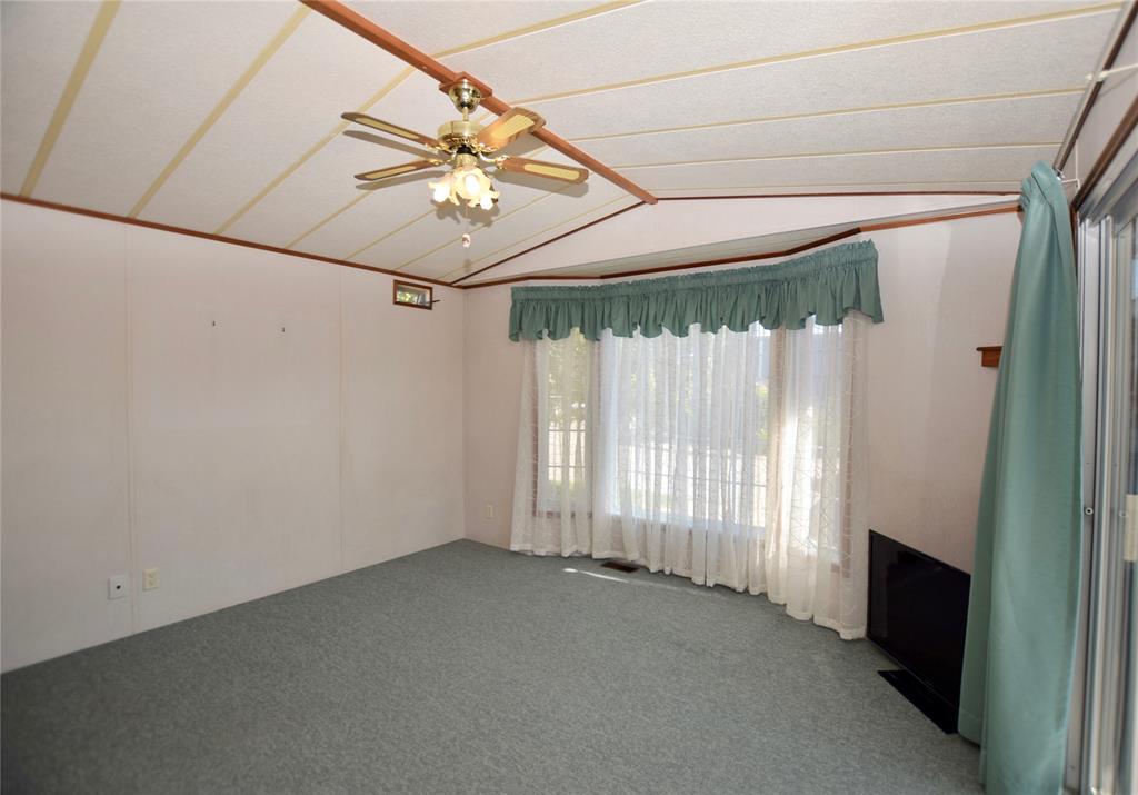 5700 BLACKWELL Sideroad Unit# 26, Sarnia, Ontario, Canada